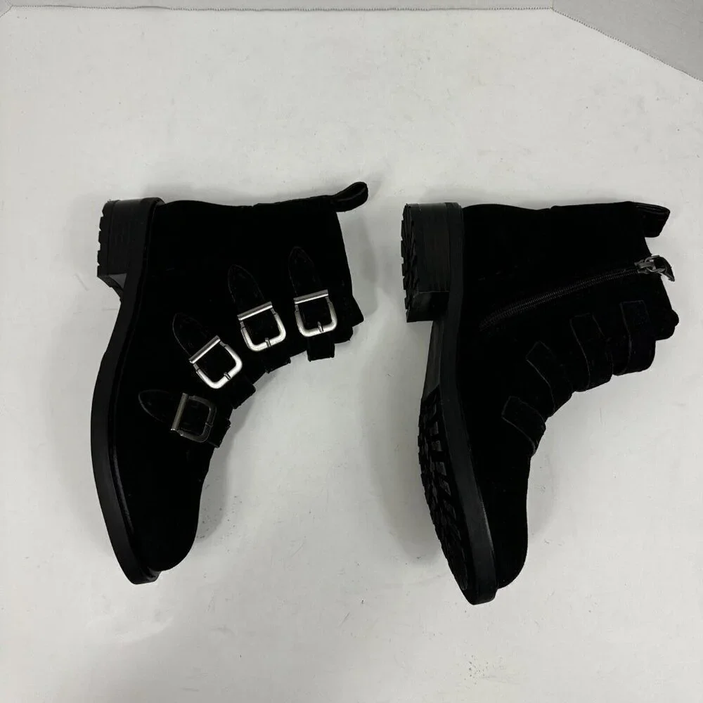 Aerosoles NWOB Arezzo Faux Suede Bootie 7M Black‎ Buckles Lug Low Block  Heel